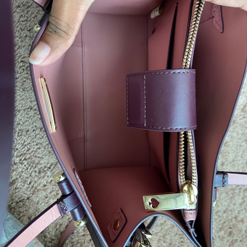 Kate Spade Crossbody - Picture 3 of 5
